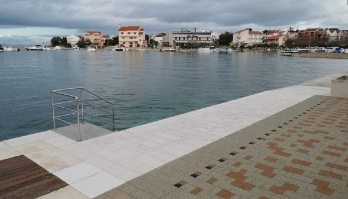  Sanacija oštećenja rive u luci Petrčane
