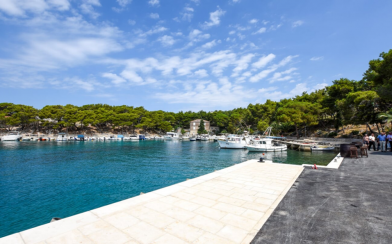 Sanacija djela operativne obale u uvali Mandre - otok Pag (2018.)