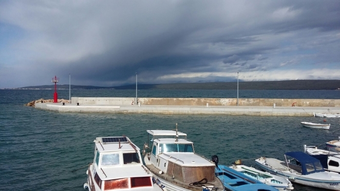 Sanacija lukobrana u luci Neviđane na otoku Pašmanu ( 2017.)