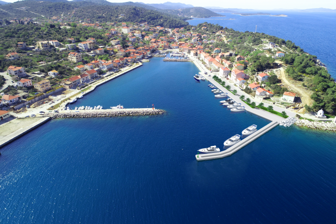  Potpisivanje ugovora o dogradnji luke Sali - dugi otok (2019.)